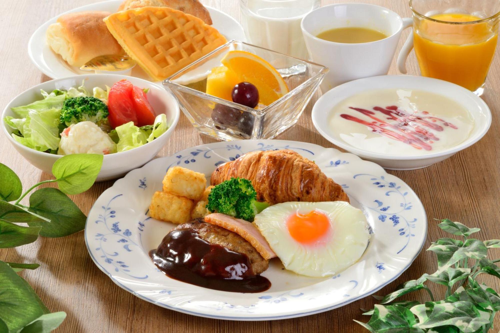 Kanazawa Manten Hotel Ekimae Экстерьер фото