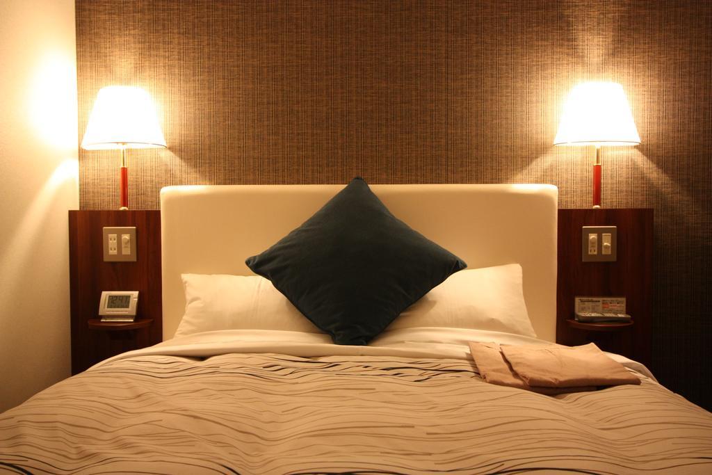 Kanazawa Manten Hotel Ekimae Экстерьер фото