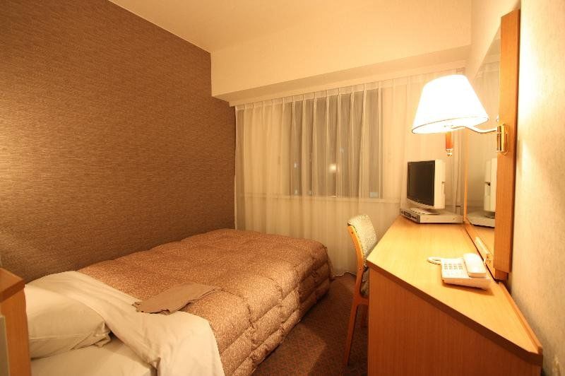 Kanazawa Manten Hotel Ekimae Экстерьер фото
