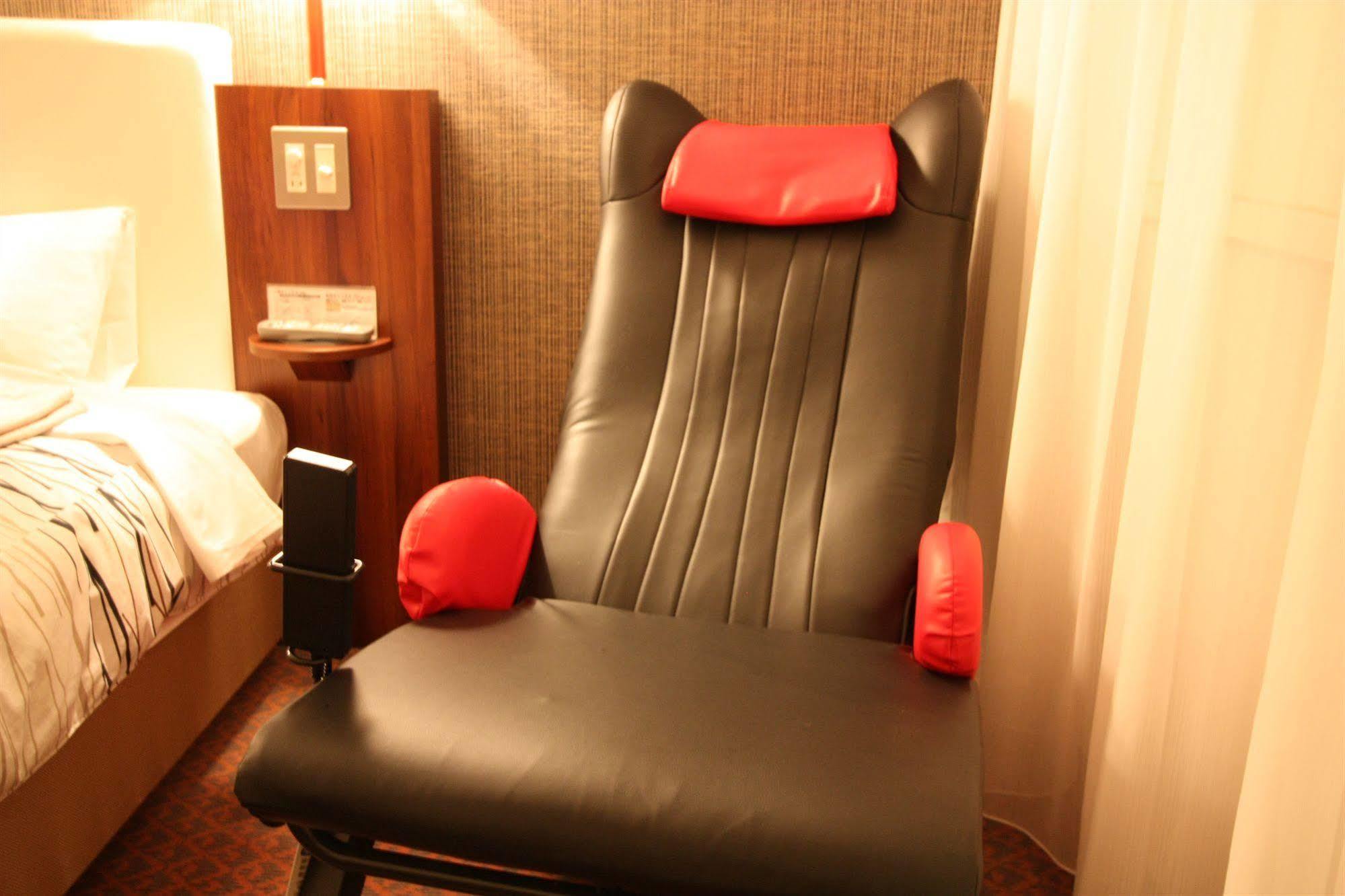 Kanazawa Manten Hotel Ekimae Экстерьер фото