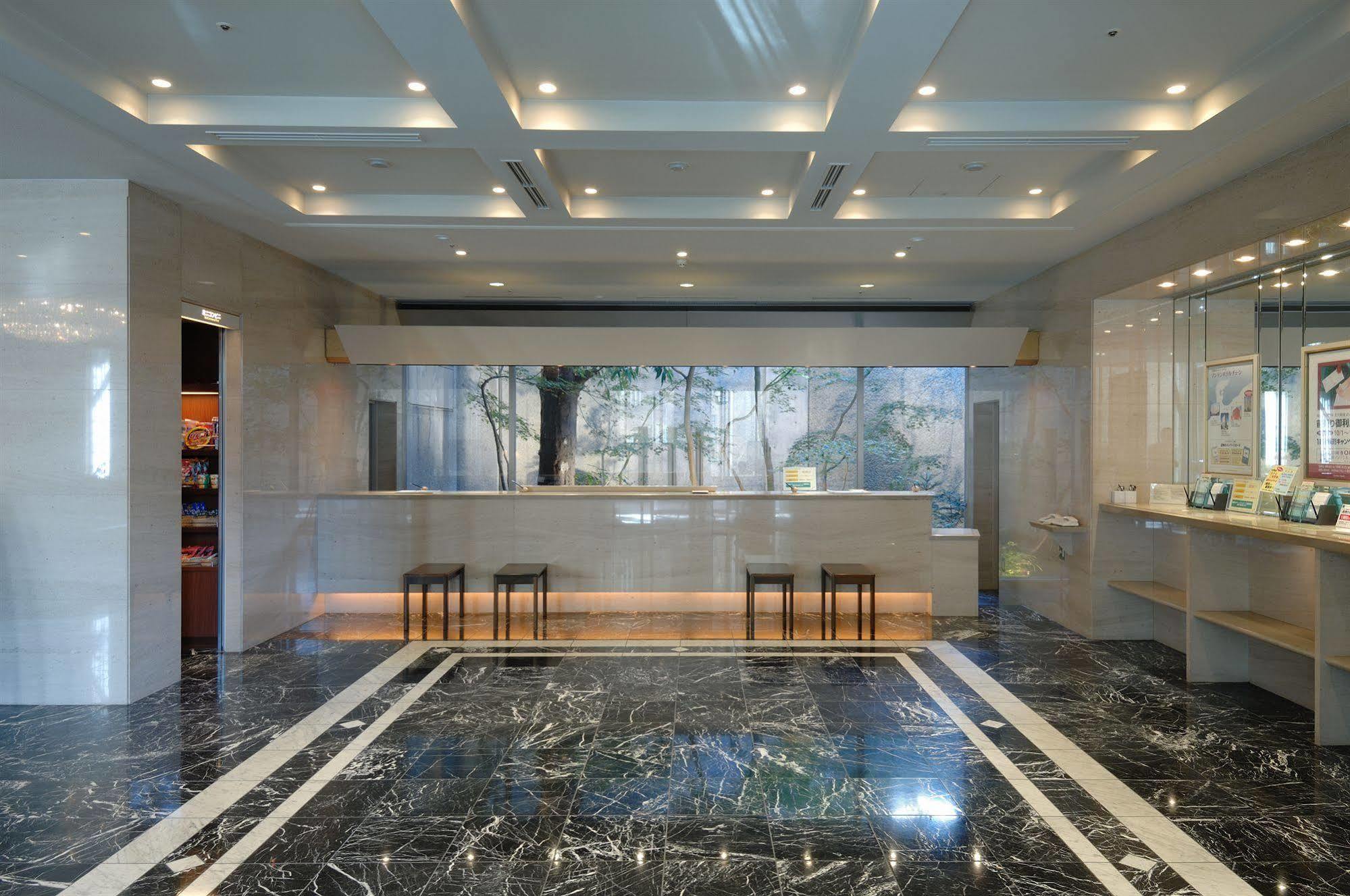 Kanazawa Manten Hotel Ekimae Экстерьер фото