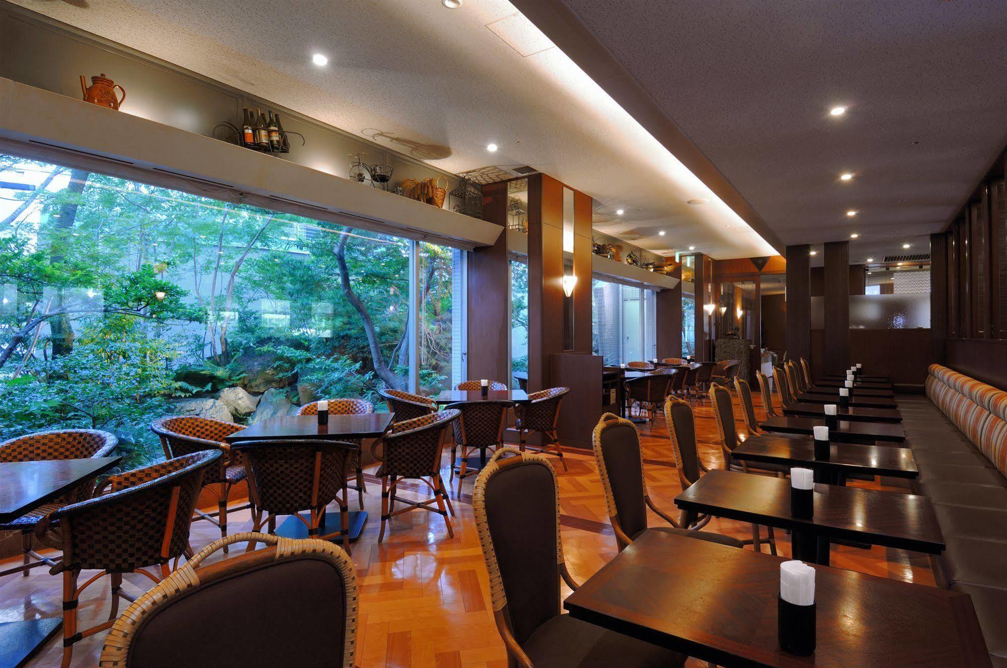 Kanazawa Manten Hotel Ekimae Экстерьер фото