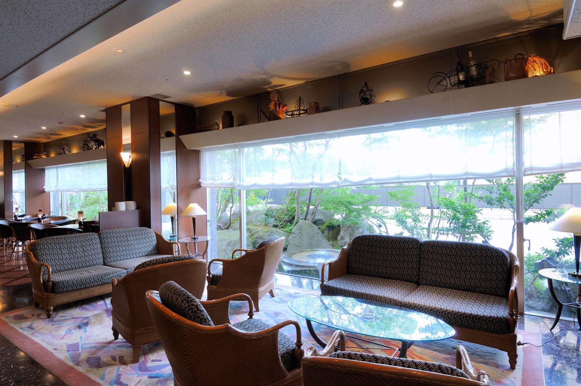 Kanazawa Manten Hotel Ekimae Экстерьер фото