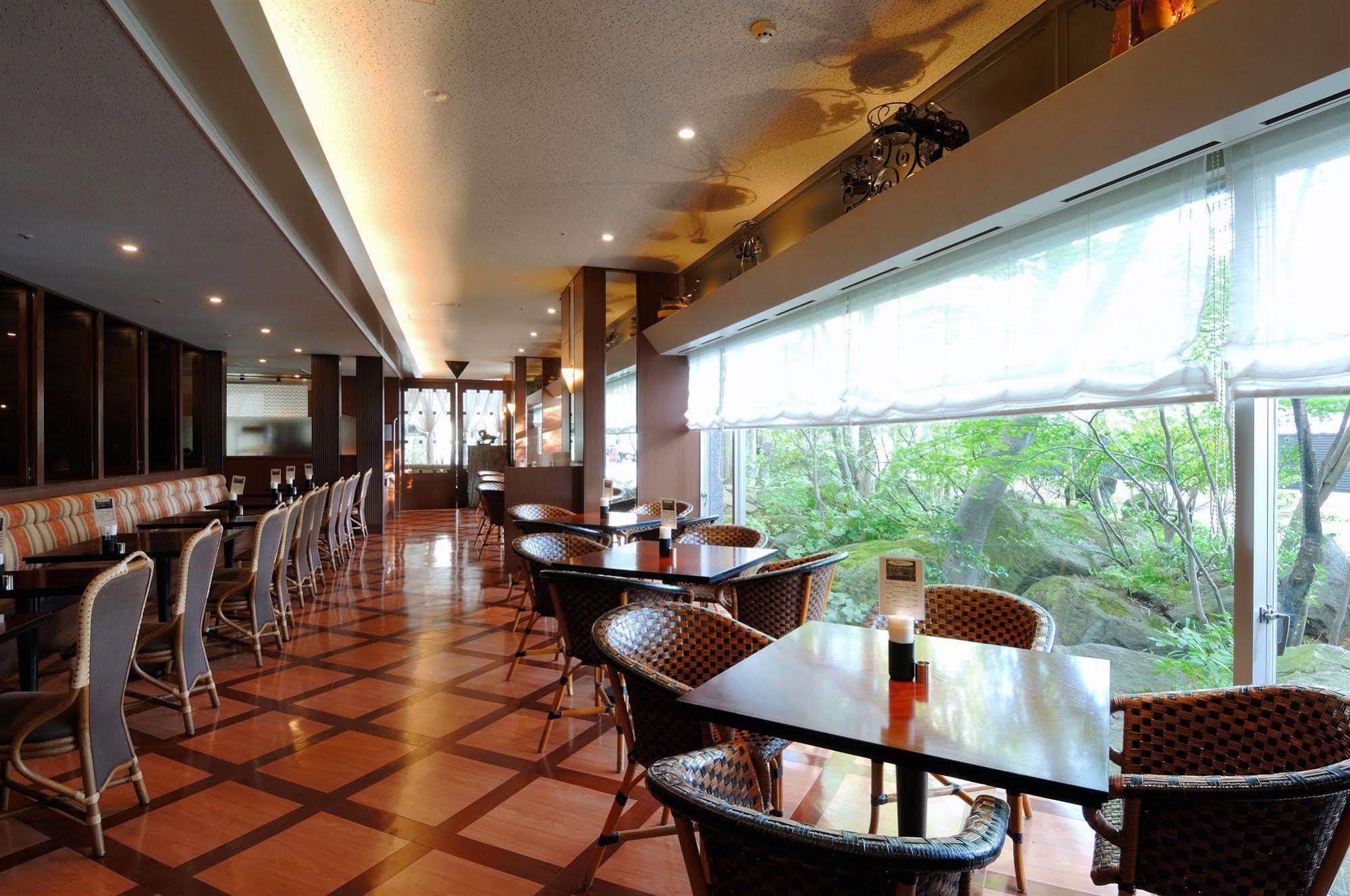 Kanazawa Manten Hotel Ekimae Экстерьер фото